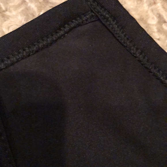 NWOT Layla satin lined red sequin bralette - Picture 3 of 6